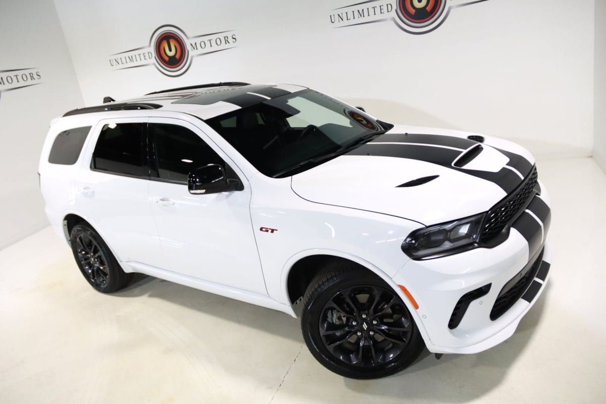 Used 2025 Dodge Durango GT AWD/4WD image 4