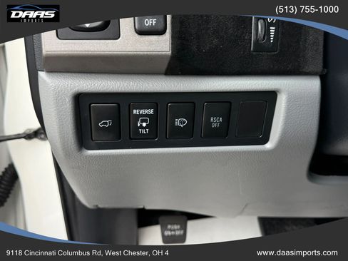 Used 2010 Toyota Sequoia Platinum AWD/4WD image 54
