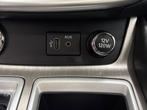 Used 2018 Nissan Murano S image 22