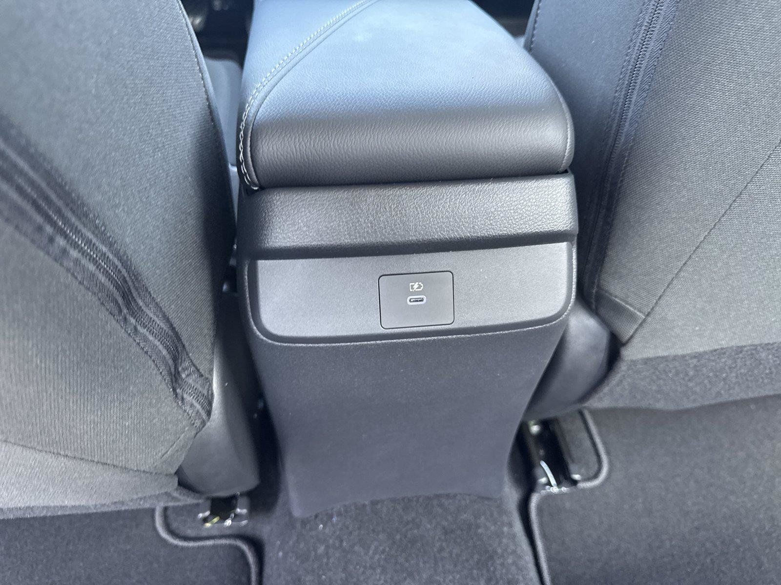 New 2027 Nissan Sentra SV w/ SV Convenience Package FWD image 25