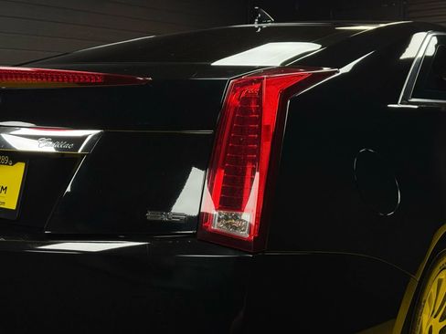 Used 2011 Cadillac CTS Premium image 8