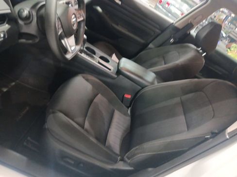 Used 2019 Nissan Altima 2.5 S FWD image 6