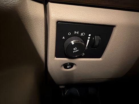 Used 2017 Jeep Grand Cherokee Laredo w/ Quick Order Package 2BE RWD image 21