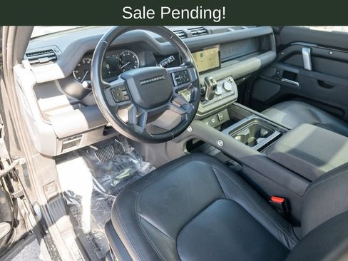 Used 2023 Land Rover Defender 110 X-Dynamic SE AWD/4WD image 12