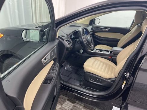 Used 2022 Ford Edge SEL w/ Convenience Package image 12