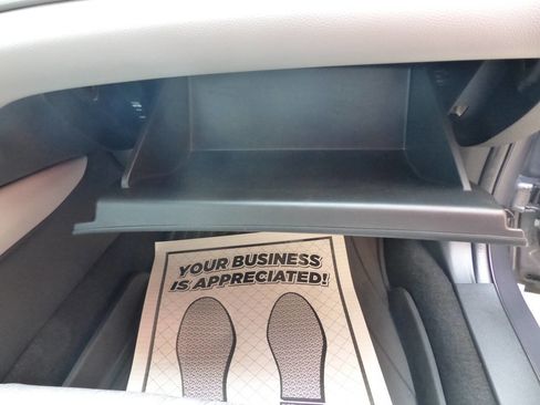 Used 2019 Honda Accord EX image 45