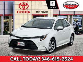 Certified 2025 Toyota Corolla LE video 1
