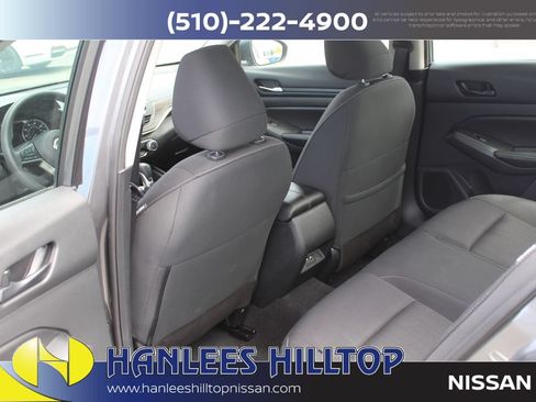 Used 2025 Nissan Altima 2.5 SV FWD image 15