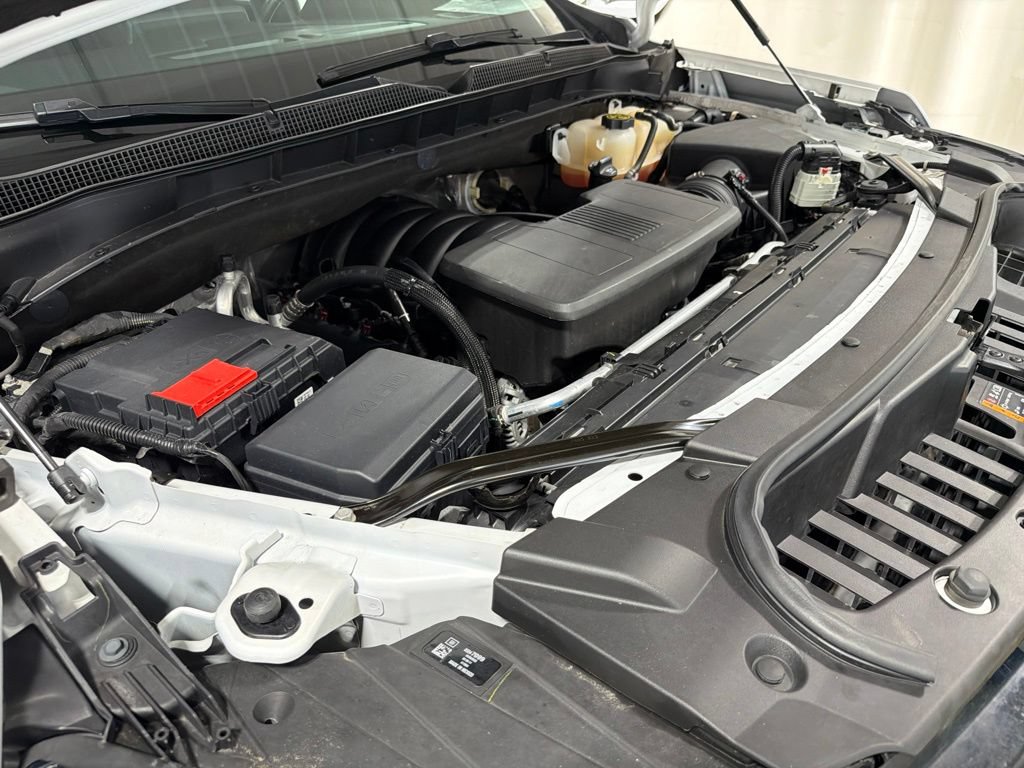 Certified 2023 Chevrolet Suburban LS AWD/4WD image 38