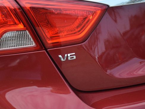 Used 2019 Chevrolet Impala LT w/ LT Leather Package image 11