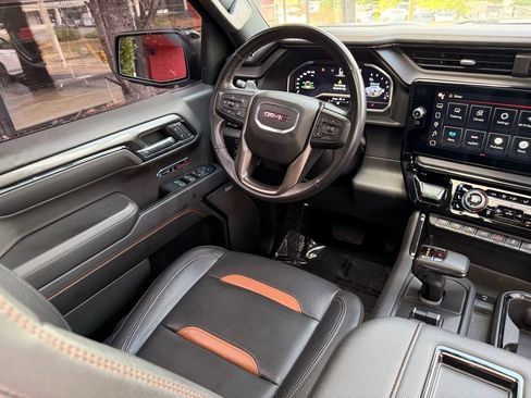 Used 2022 GMC Sierra 1500 AT4 w/ AT4 Premium Package AWD/4WD image 37