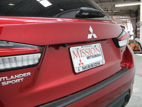 New 2026 Mitsubishi Outlander Sport LE image 4