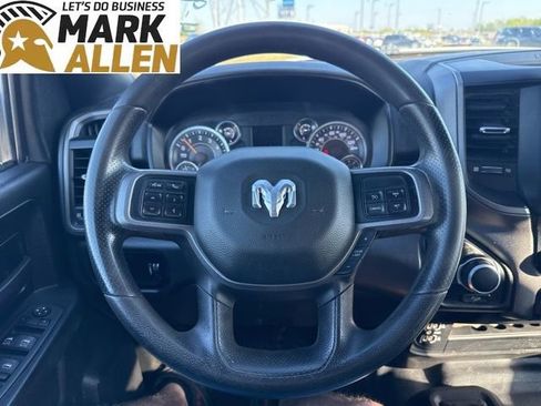 Used 2022 RAM 2500 Tradesman w/ Chrome Appearance Group image 11