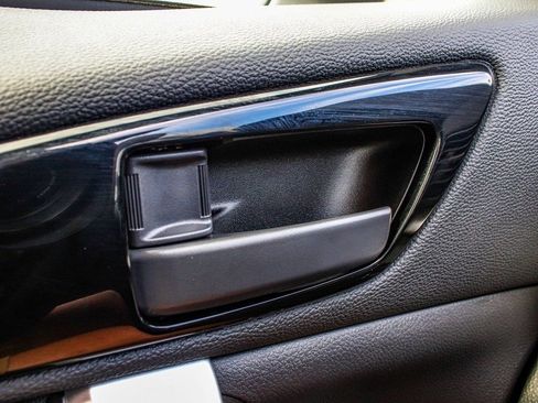 New 2026 Mitsubishi Eclipse Cross LE AWD/4WD image 9