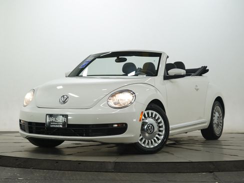Used 2013 Volkswagen Beetle 2.5 image 25