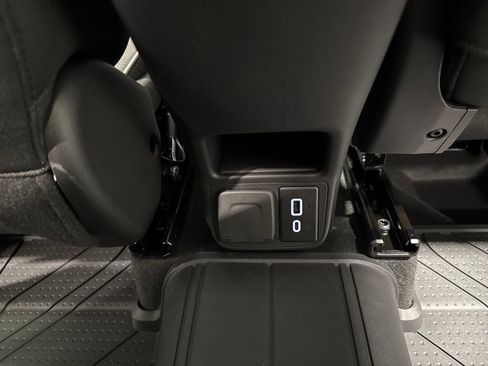 New 2026 Chevrolet TrailBlazer LT w/ Convenience Package AWD/4WD image 41