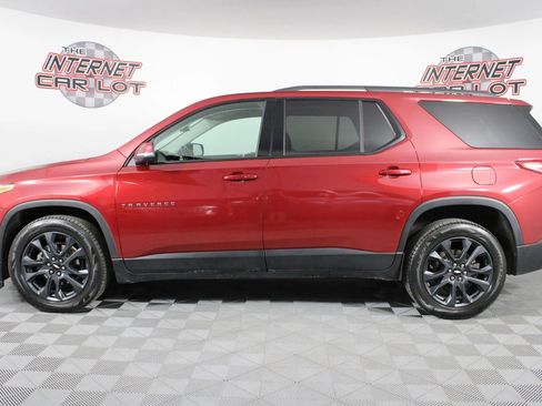 Used 2021 Chevrolet Traverse RS w/ LPO, Floor Liner Package image 4
