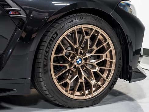 Used 2025 BMW M4 CS AWD/4WD image 46