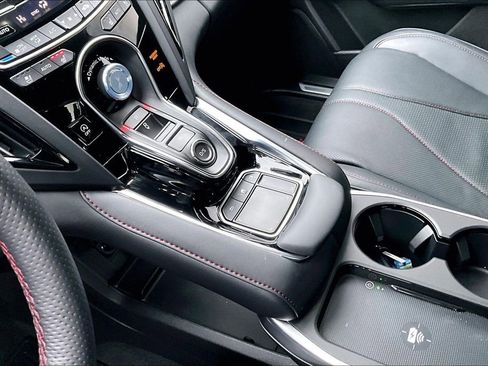 Used 2025 Acura RDX AWD w/ A-Spec & Advance Pkg image 18