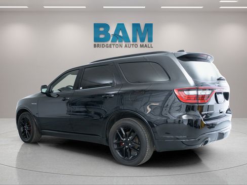 Used 2023 Dodge Durango R/T AWD/4WD image 5