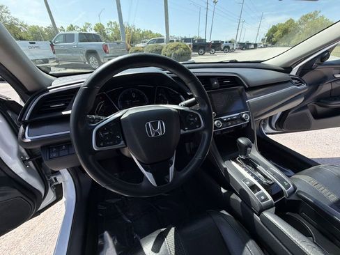 Used 2019 Honda Civic EX-L image 11