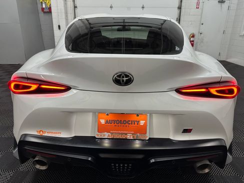 Used 2025 Toyota Supra Premium w/ Driver Assist Package RWD image 9