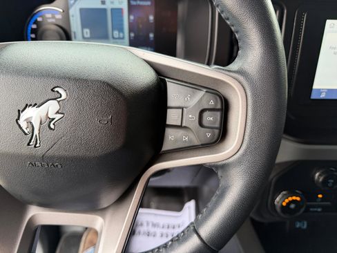 Used 2023 Ford Bronco Black Diamond image 30