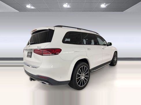 Used 2022 Mercedes-Benz GLS 450 4MATIC image 9