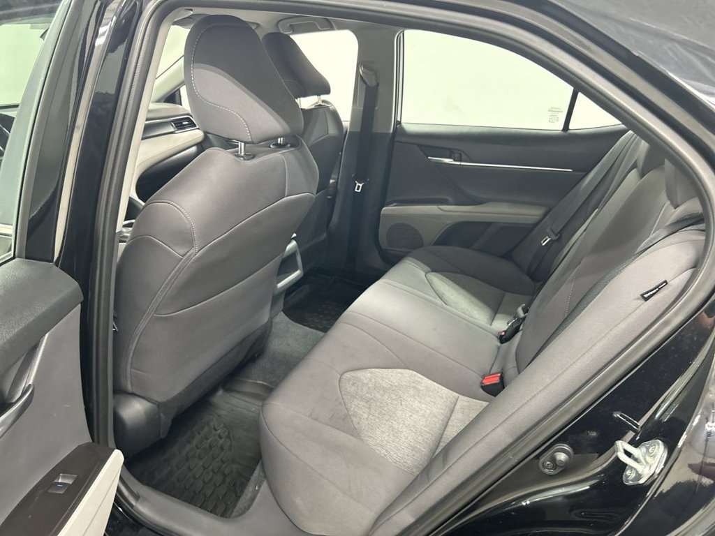 Used 2024 Toyota Camry LE FWD image 20