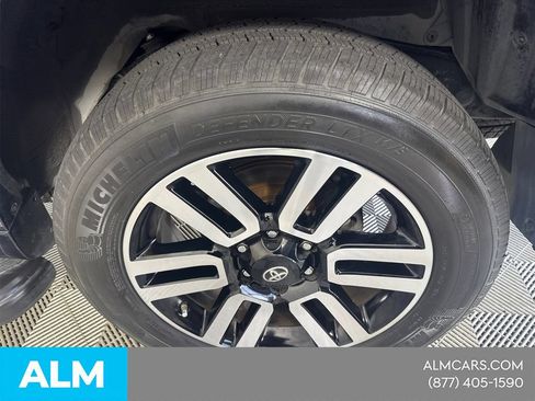 Used 2017 Toyota 4Runner Limited AWD/4WD image 22