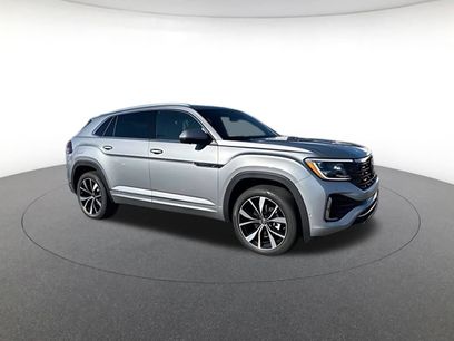 New 2026 Volkswagen Atlas Cross Sport SEL Premium R-Line