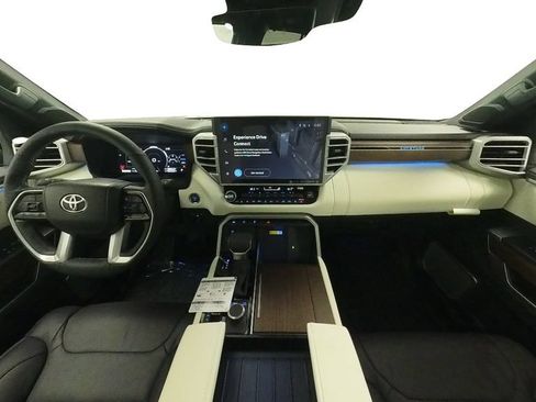 Used 2024 Toyota Sequoia Capstone AWD/4WD image 29