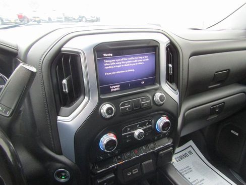 Used 2019 GMC Sierra 1500 SLT w/ SLT Convenience Package image 23