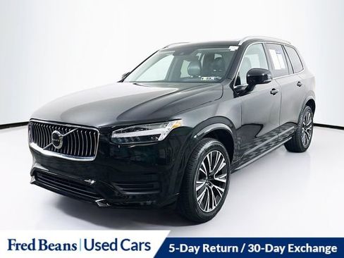 Used 2020 Volvo XC90 T6 Momentum w/ Protection Package image 3