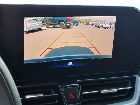 Certified 2025 Chevrolet TrailBlazer LT AWD/4WD image 17