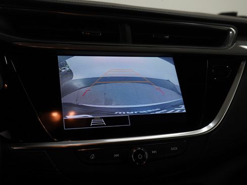 Used 2020 Buick Encore GX Essence image 22