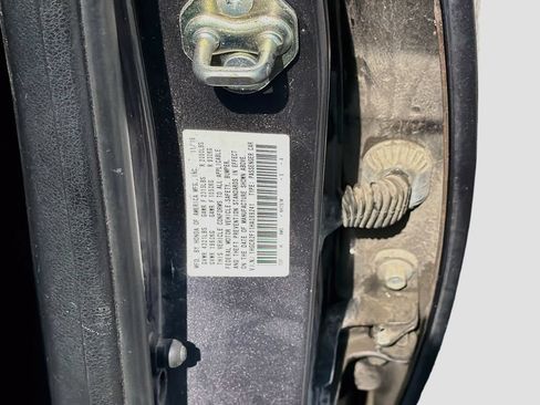 Used 2017 Honda Accord Sport Special Edition image 33