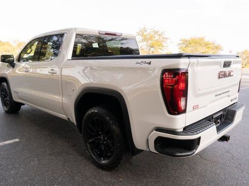 Used 2022 GMC Sierra 1500 Elevation image 5