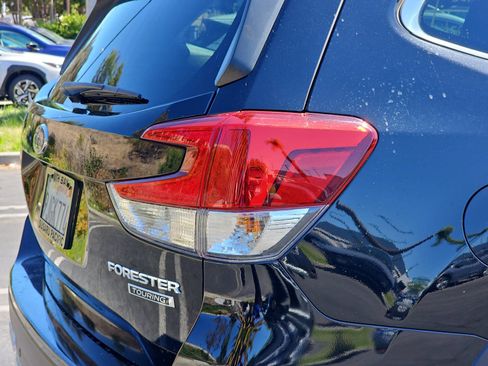 Used 2023 Subaru Forester Touring AWD/4WD image 11