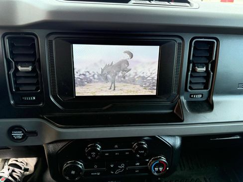 Used 2022 Ford Bronco 4-Door image 27