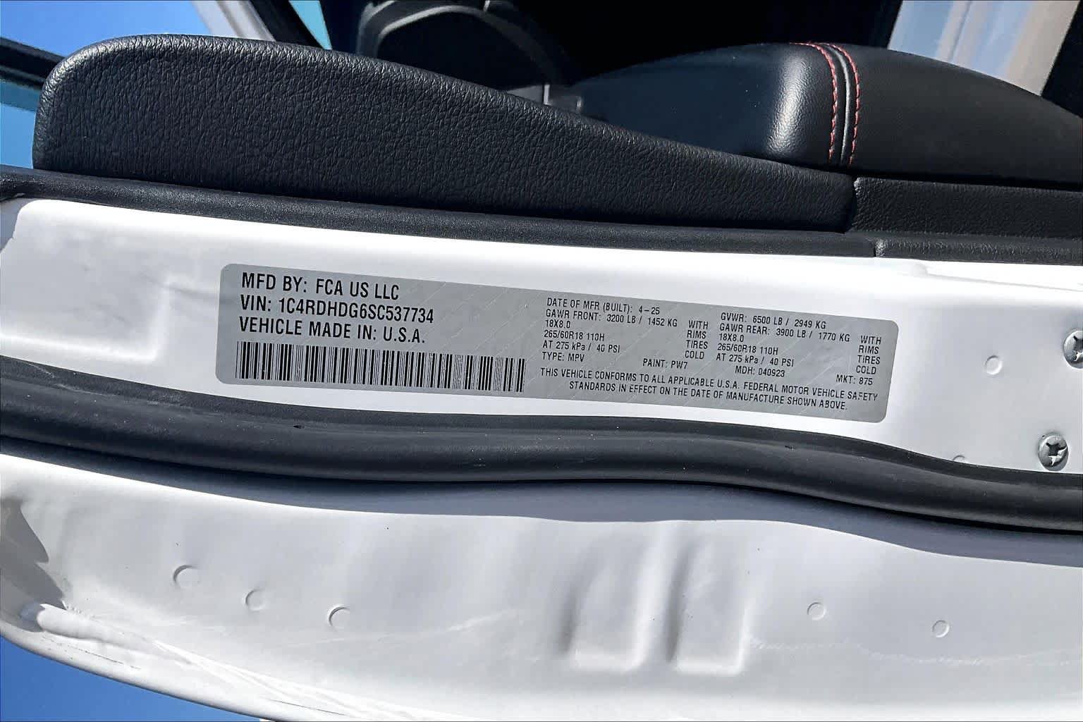 Used 2025 Dodge Durango GT RWD image 30