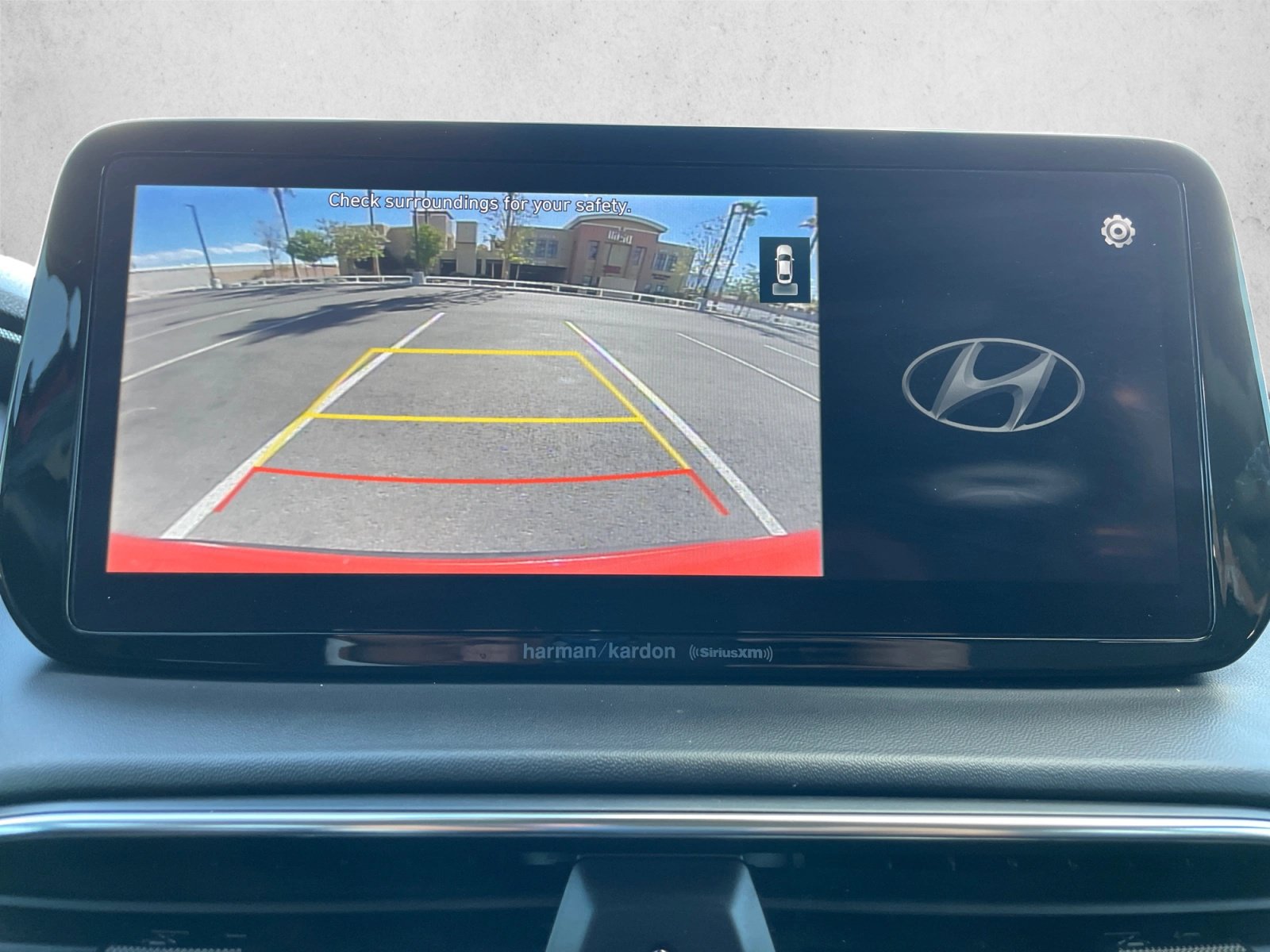 Used 2021 Hyundai Santa Fe SEL w/ Convenience + Premium Package FWD image 17