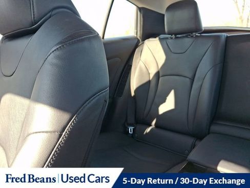 Used 2017 Toyota Prius Prime Advanced image 17