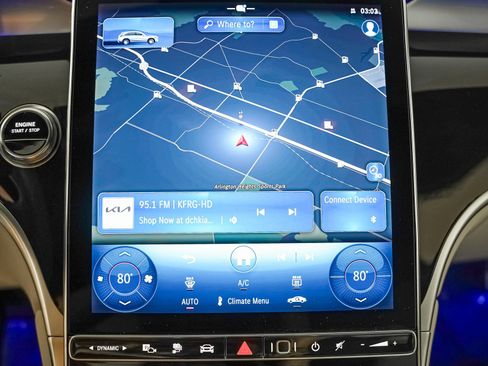 Certified 2025 Mercedes-Benz GLC 350e GLC 350e 4MATIC image 20