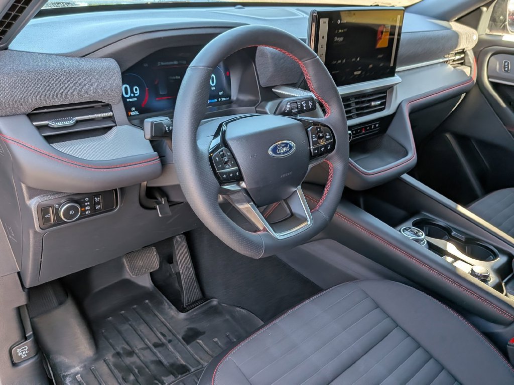 Used 2026 Ford Explorer ST-Line w/ Premium Package RWD image 30