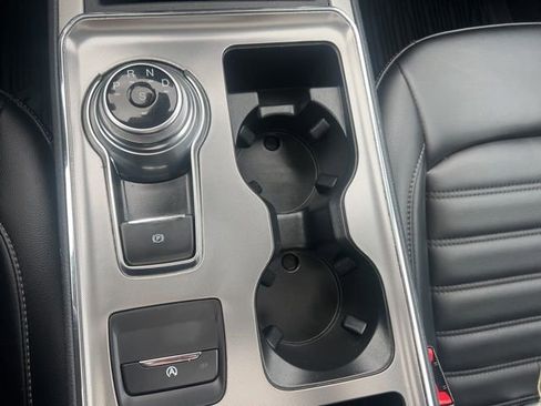 Used 2022 Ford Edge SEL w/ Convenience Package image 14