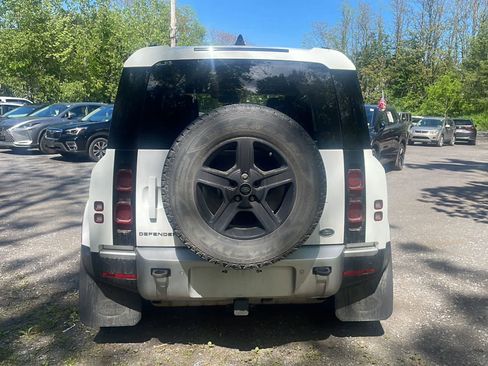 Used 2022 Land Rover Defender 110 S AWD/4WD image 6