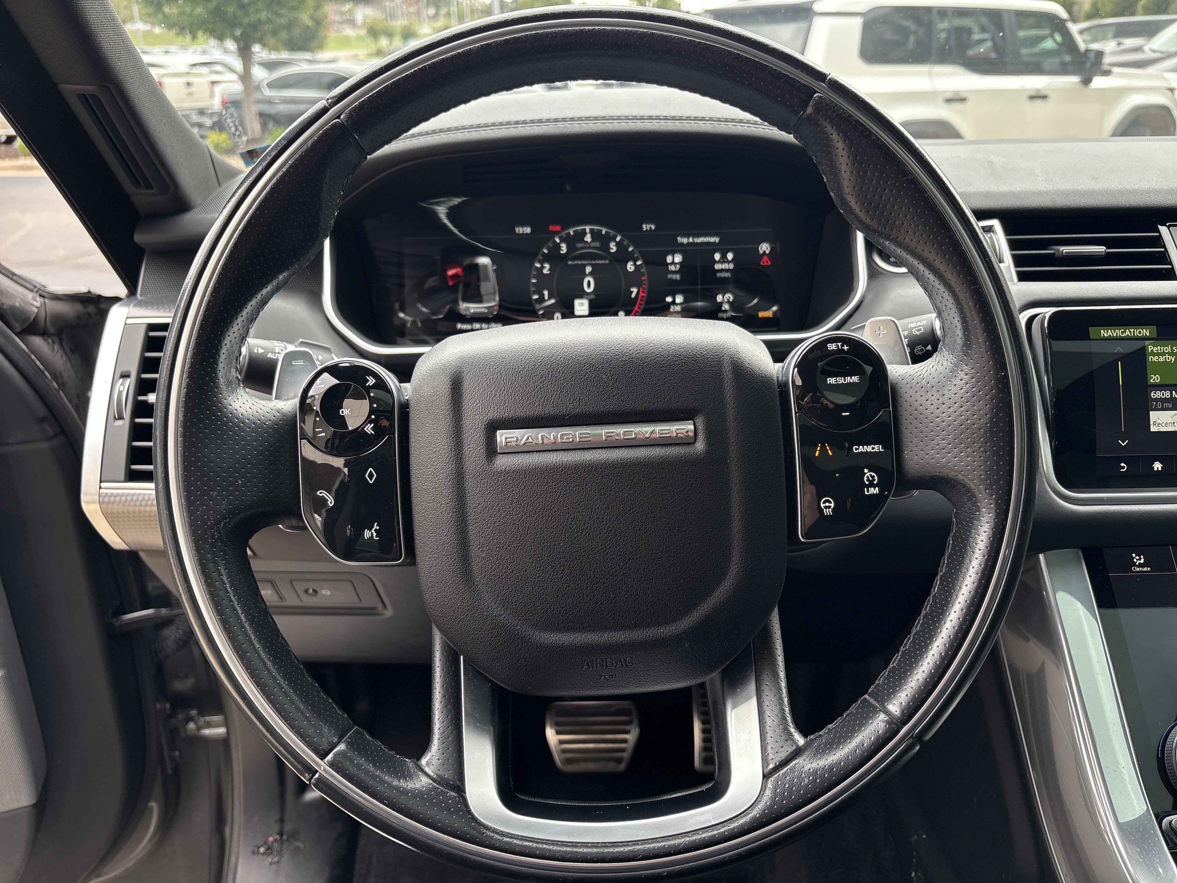 Used 2018 Land Rover Range Rover Sport Supercharged AWD/4WD image 7