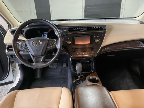 Used 2013 Toyota Avalon XLE FWD image 13