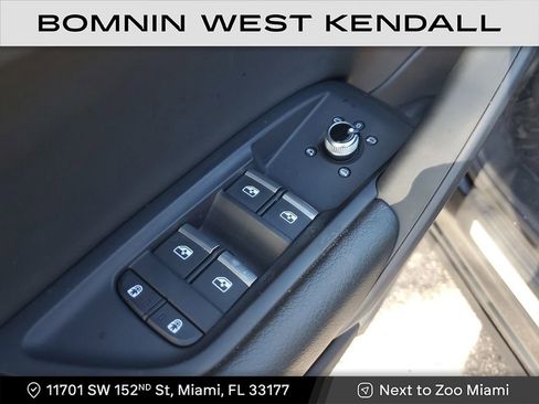 Used 2024 Audi Q5 2.0T Premium w/ Summer of Audi Package image 24